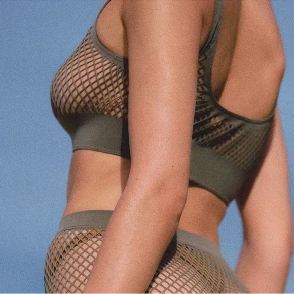 SKIMS Other - NWOT Skims knit scoop fishnet cover up bralette